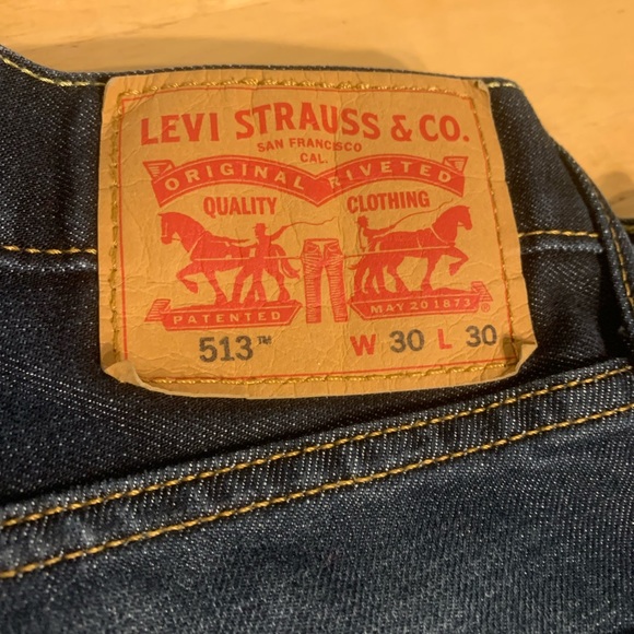 Levis Denim Jeans - Picture 7 of 7